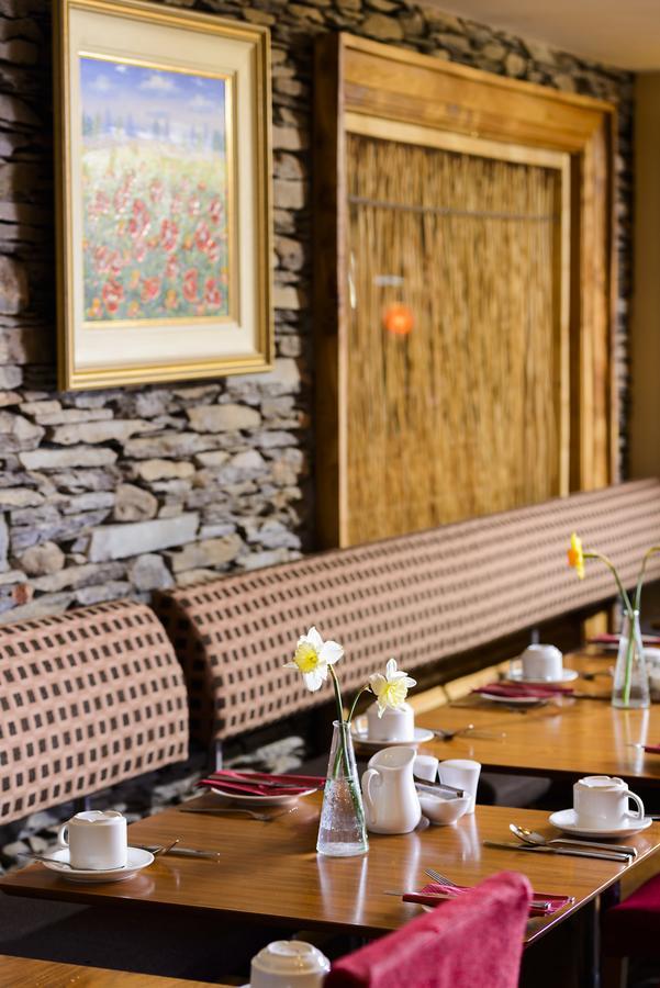 Dingle Bay Hotel Екстериор снимка