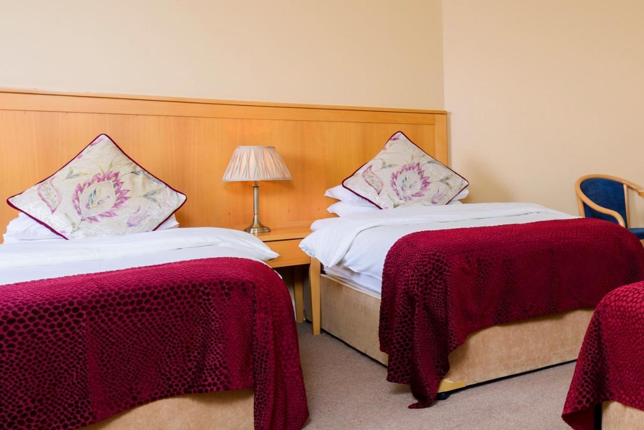 Dingle Bay Hotel Екстериор снимка